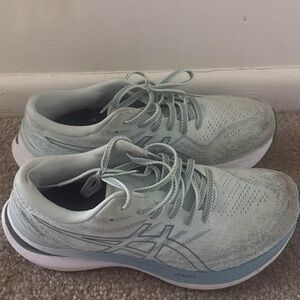 ASICS Gray Athletic Shoes Mesh Upper Lace-Up Design